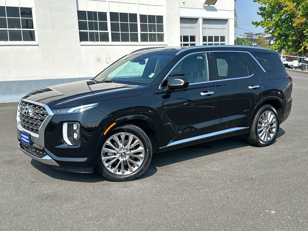 Used 2020 Black Hyundai Limited image 1