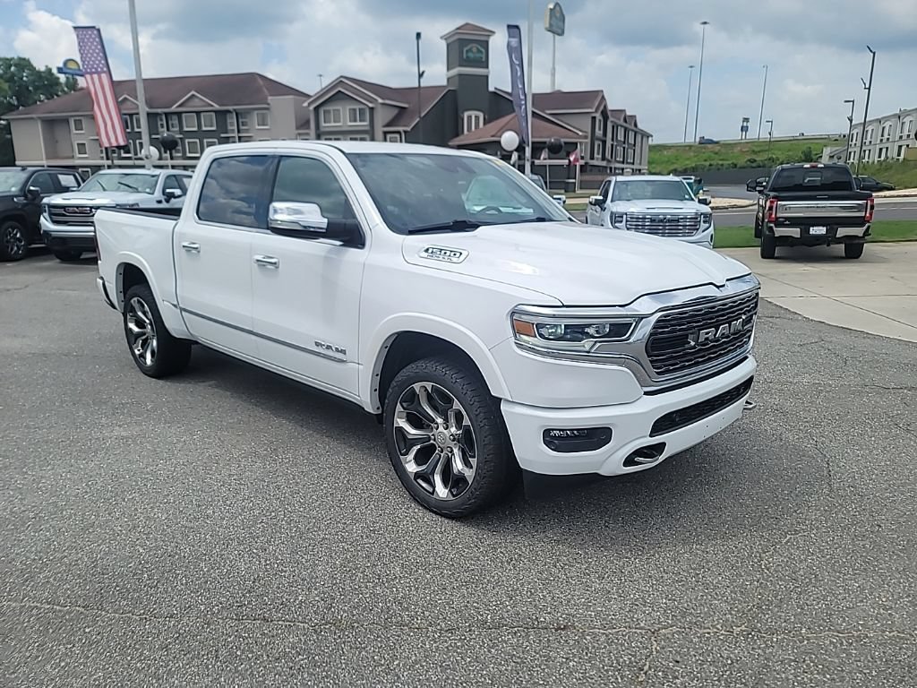 2022 RAM 1500 Limited 4x4 Crew Cab 5'7's photo