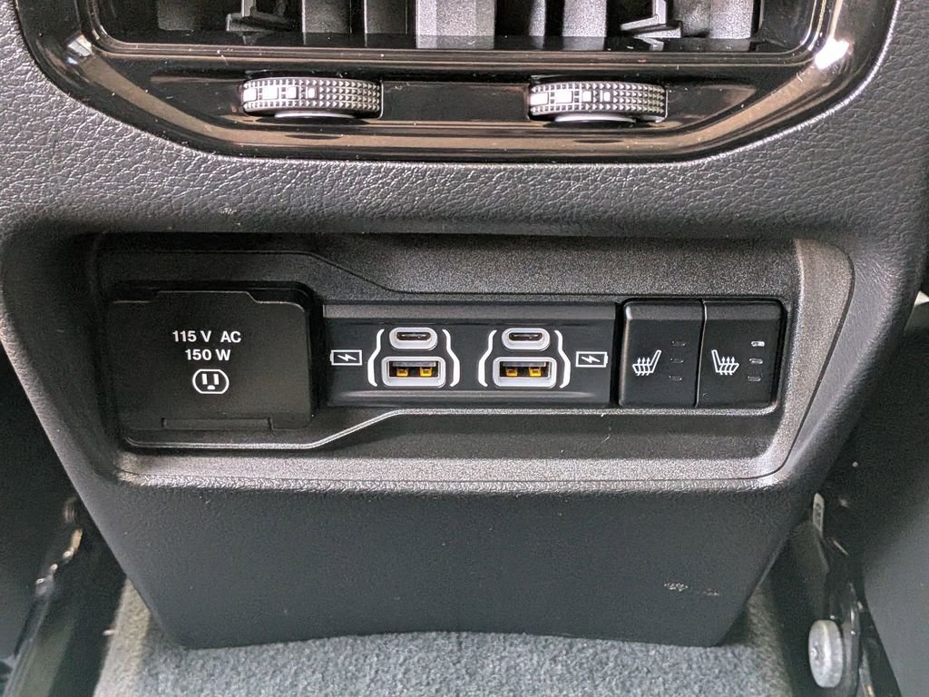 Used 2023 Black Jeep Limited image 25