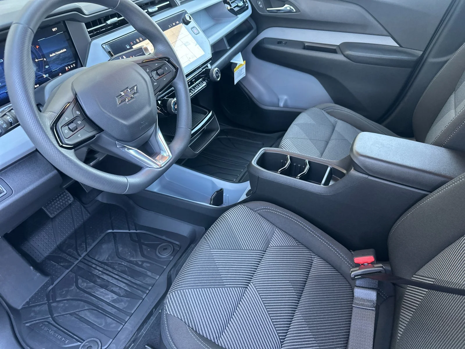 2027 Chevrolet Bolt LT - Photo 10