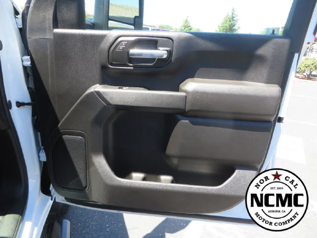 Used 2025 White Chevrolet Work Truck image 40
