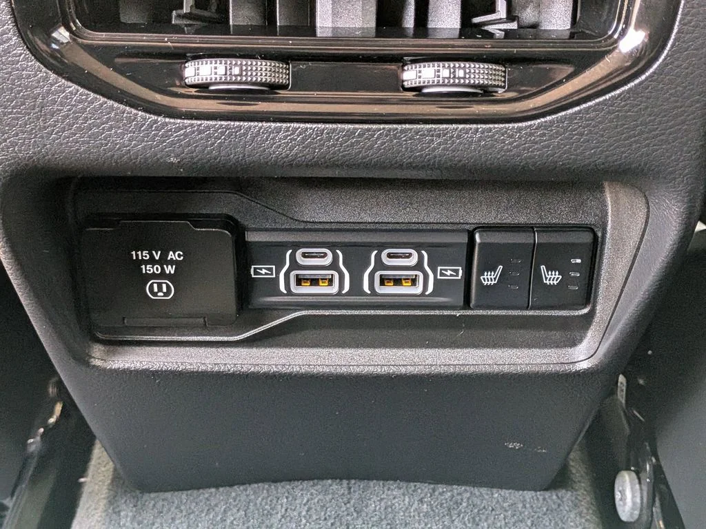 Used 2023 Black Jeep Limited image 25