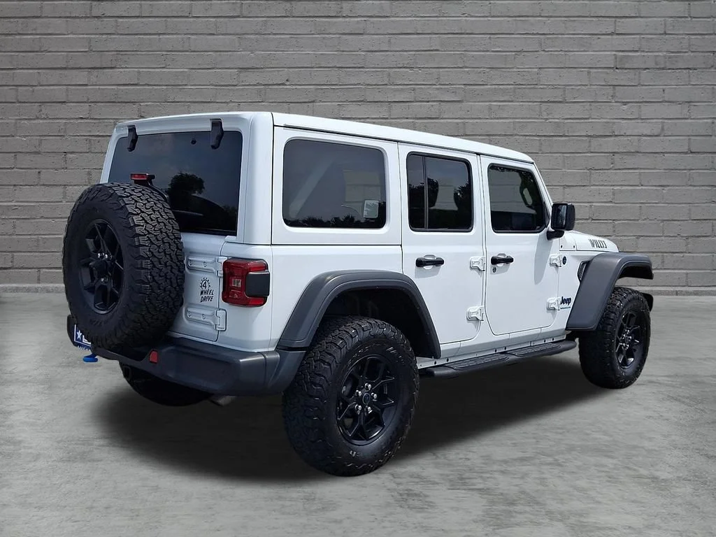 Used 2024 Bright White Clearcoat Jeep Willys image 12