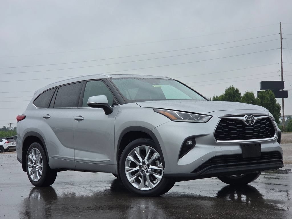 Certified Used 2020 Celestial Silver Metallic Toyota Limited image 2