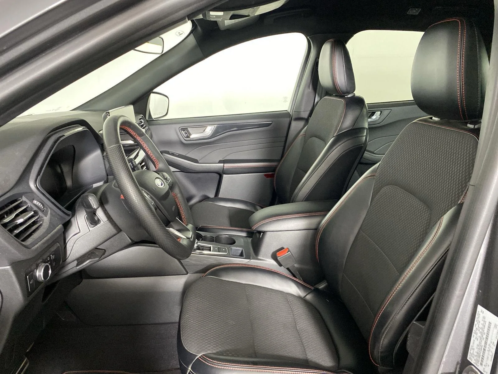 Used 2023 Carbonized Gray Ford ST-Line image 10