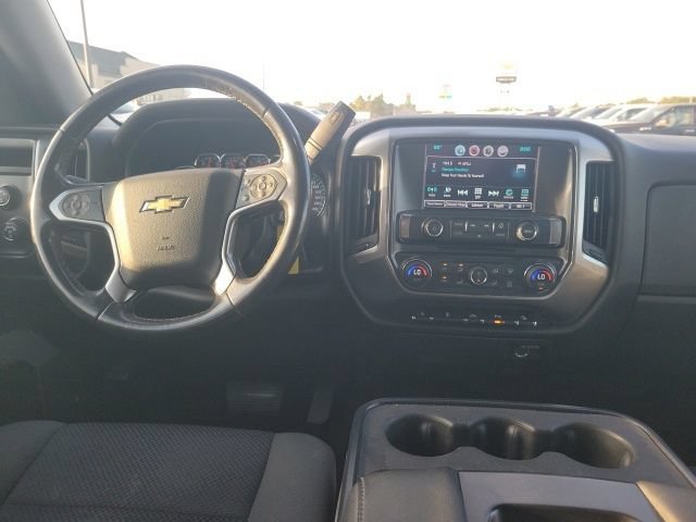 Used 2016 BLACK Chevrolet LT image 4