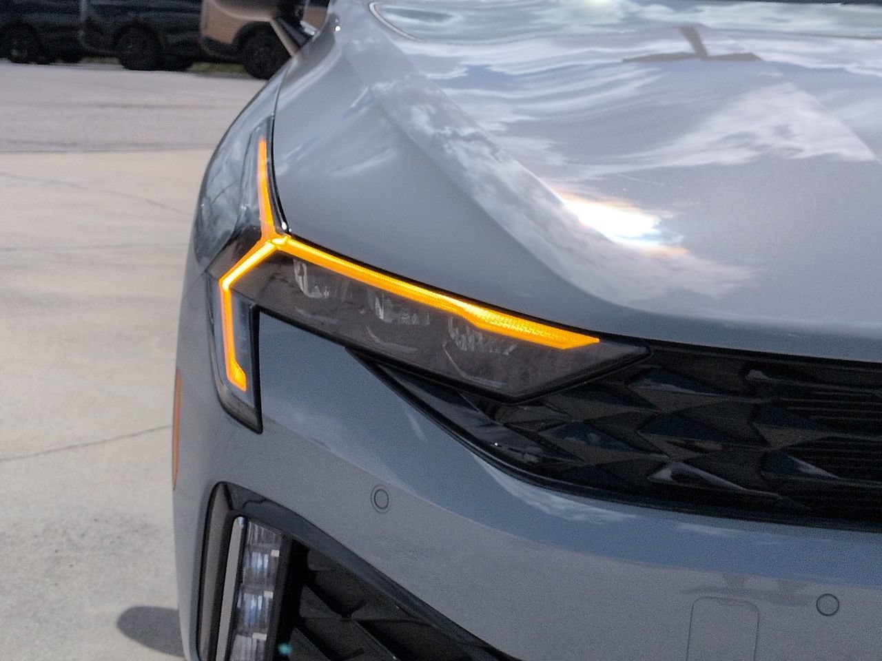 New 2027 Wolf Gray Kia GT-Line image 10