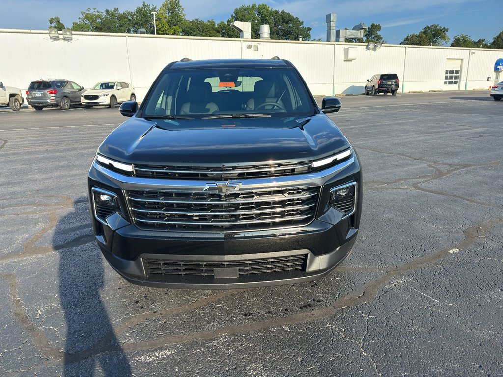 2027 Chevrolet Traverse LT - Photo 11