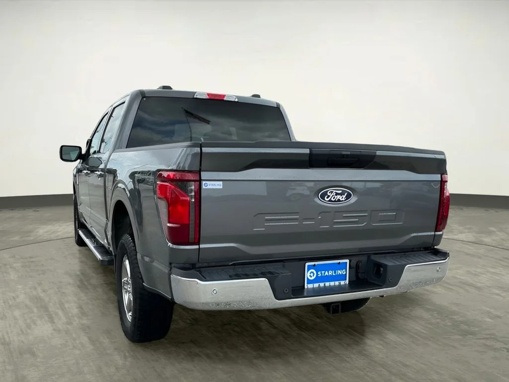 Used 2025 Gray Ford XLT image 4