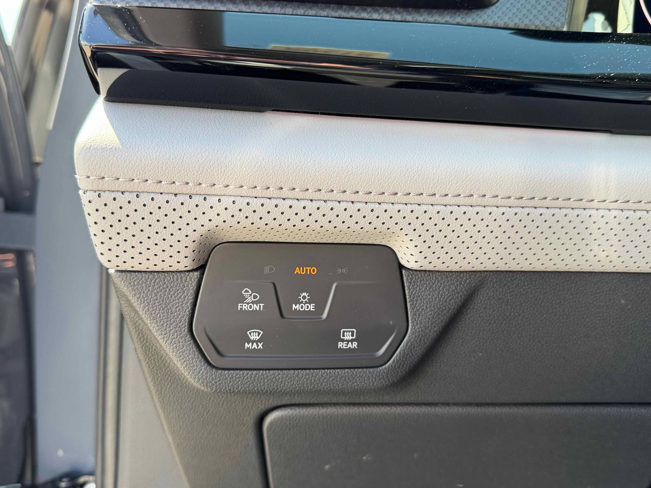 New 2026 Gray Volkswagen 2.0T Peak Edition image 24