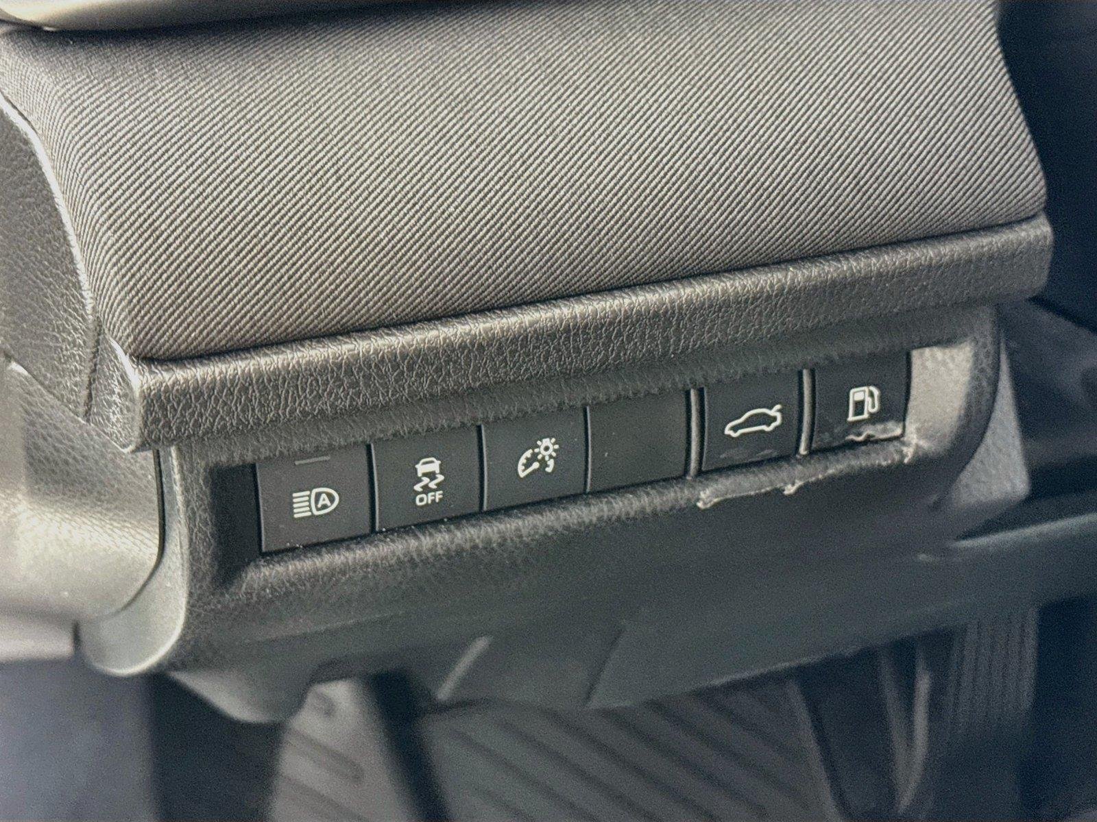 Used 2025 Ice Cap Toyota LE image 15