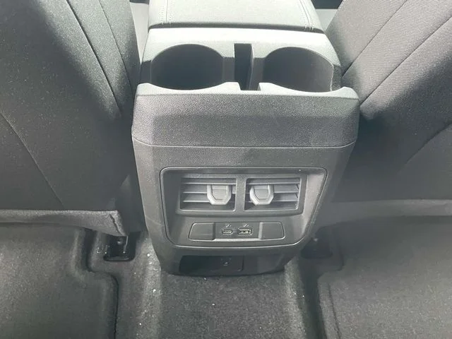 New 2026 White GMC Elevation image 13