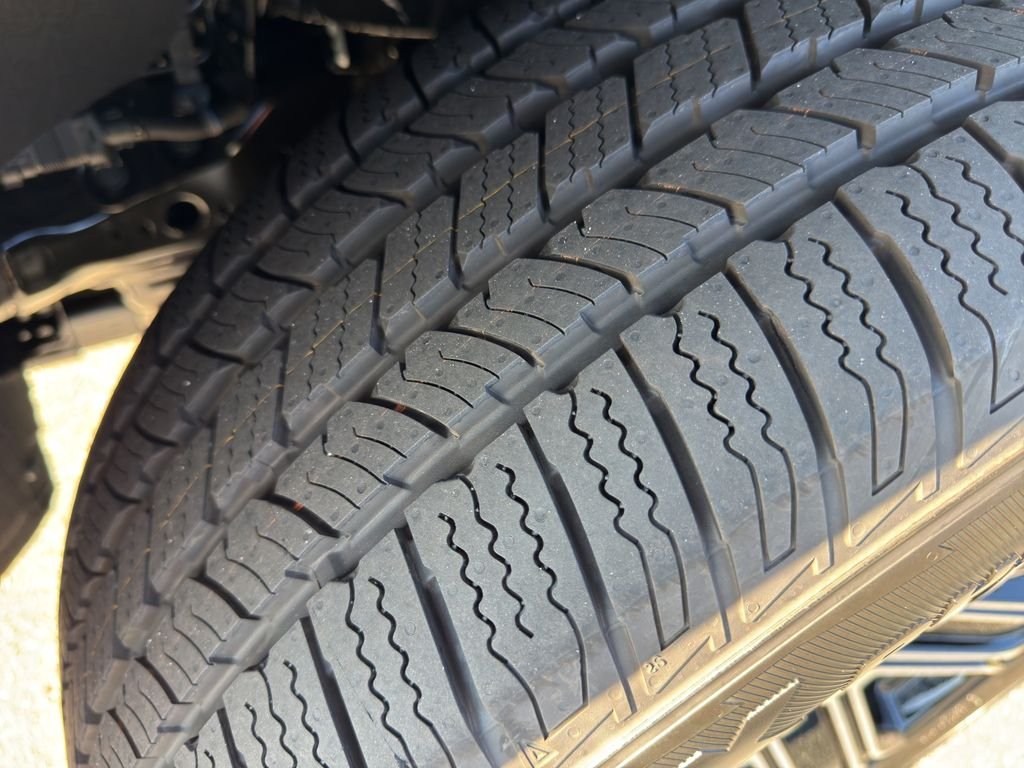 New 2026 Fathom Blue Pearlcoat Jeep Base image 16