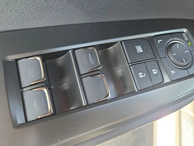 New 2026 Ultra White Lexus AWD image 9