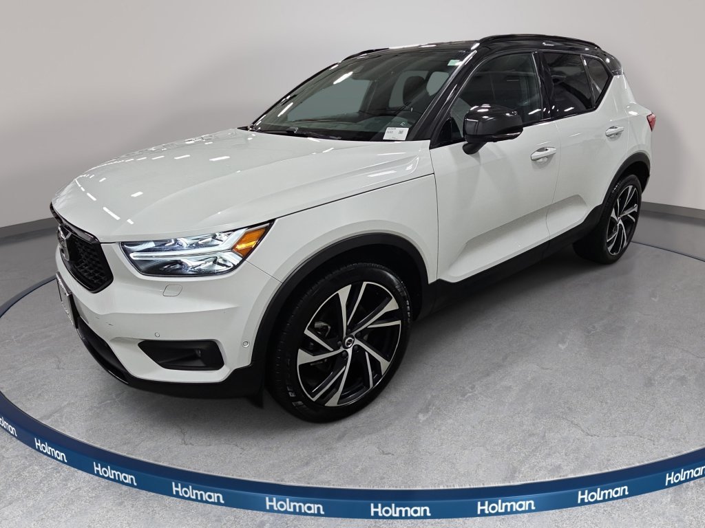 2020 Volvo XC40