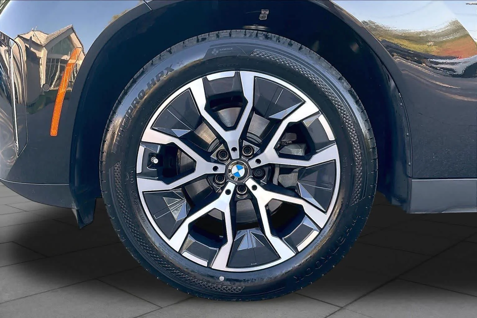 New 2026 Black Sapphire Metallic BMW 30 xDrive image 11