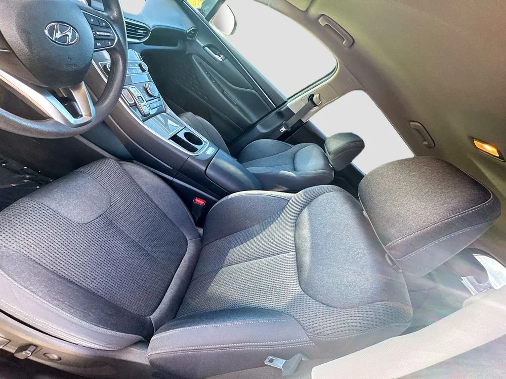 Used 2022 Hampton Gray Hyundai SEL image 17