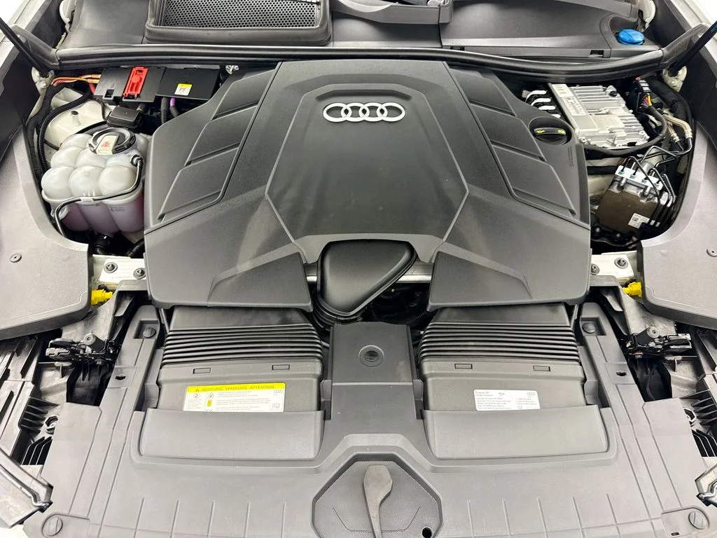 Used 2019 White Audi 3.0T Premium image 28