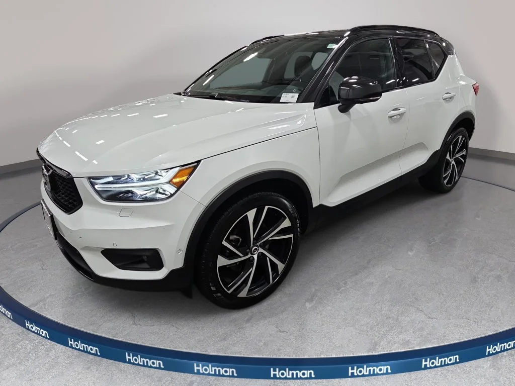 2020 Volvo XC40