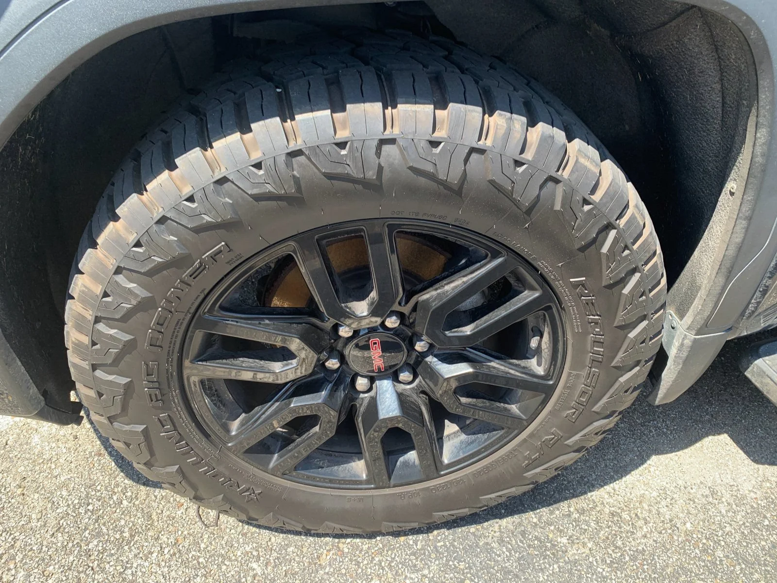 Used 2021 DARK SKY METALLIC GMC Elevation image 7