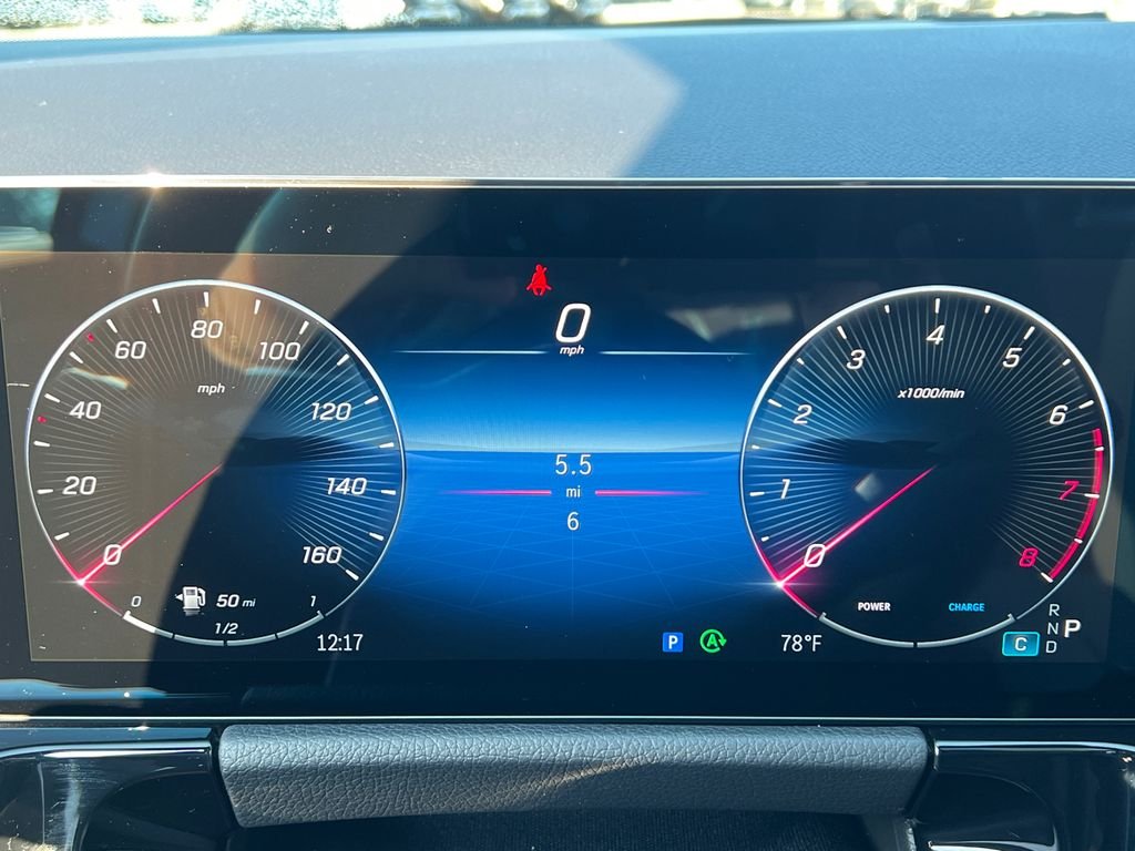 New 2026 Polar White Mercedes-Benz GLA 250 image 17