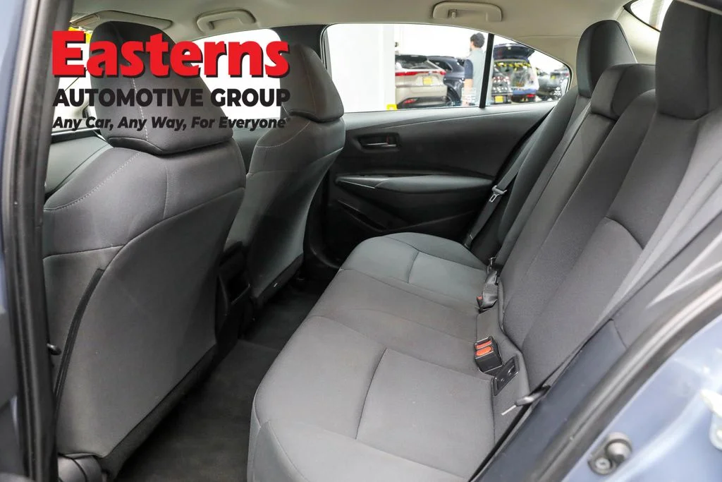 Used 2022 Gray Toyota LE image 19