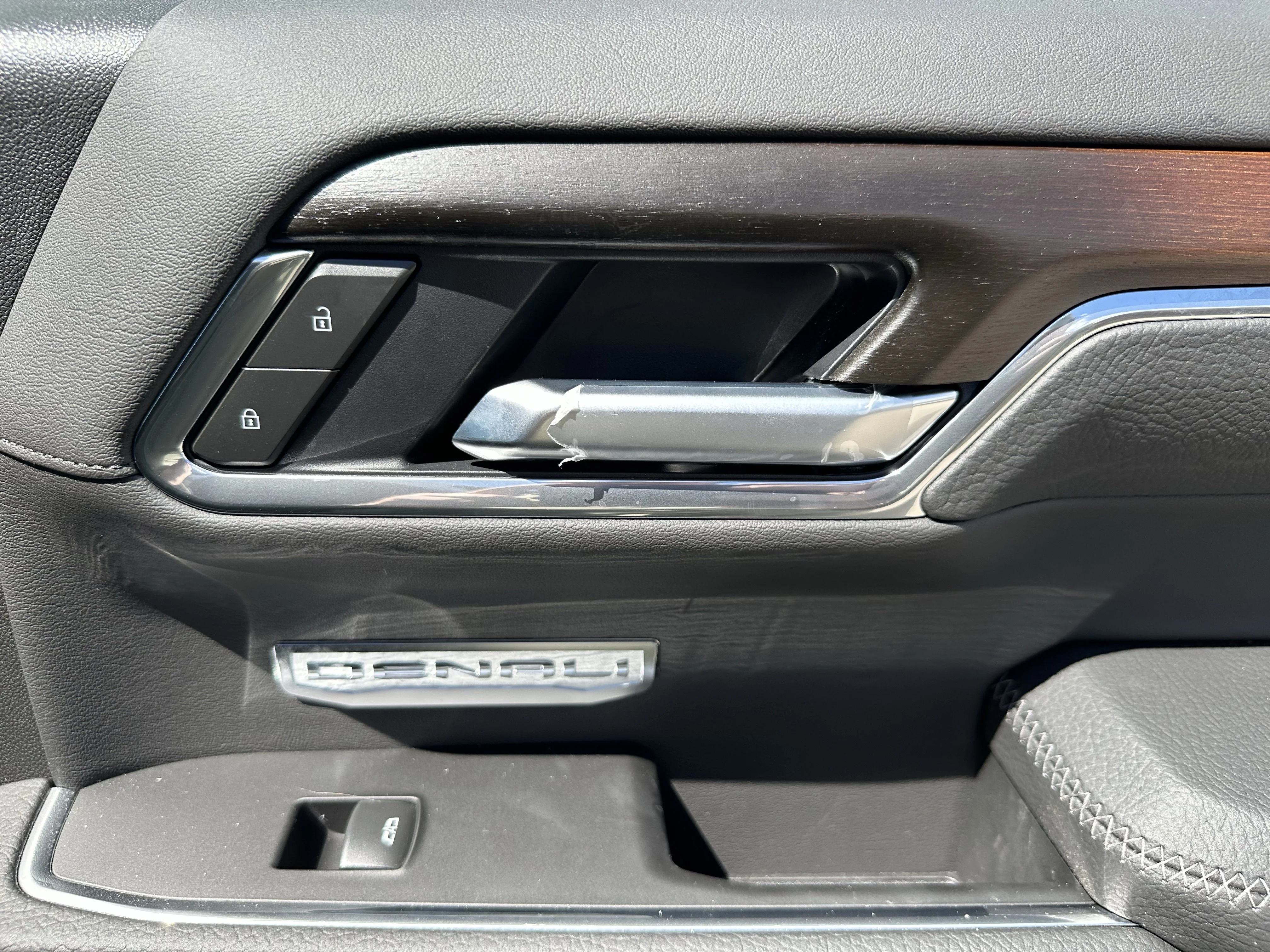 New 2026 Glacier White Tricoat GMC Denali image 21