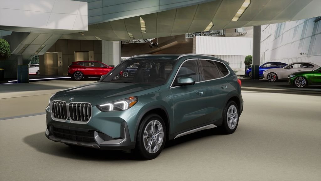 New 2026 Cape York Green Metallic BMW xDrive28i image 25