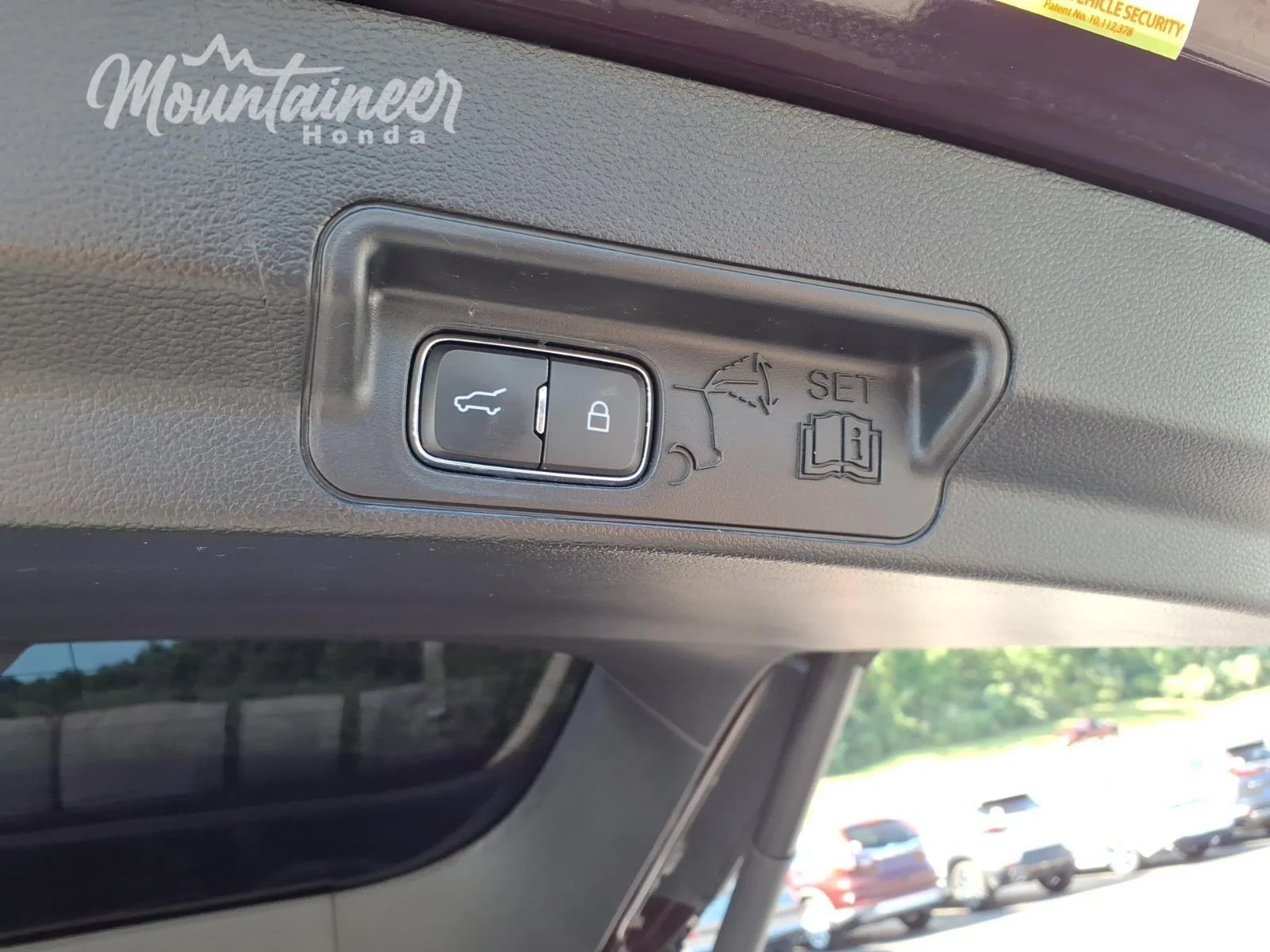 Used 2022 Burgundy Velvet Metallic Tinted Clearcoat Ford Limited image 25