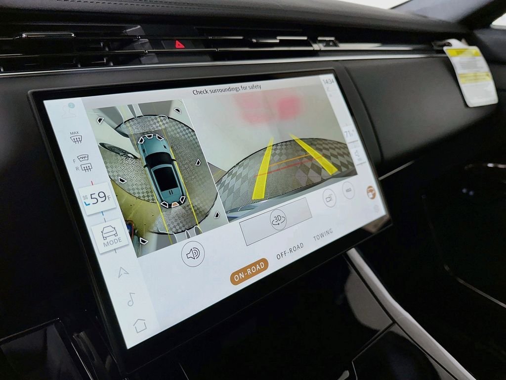 New 2026 Borasco Grey LAND ROVER SE image 19
