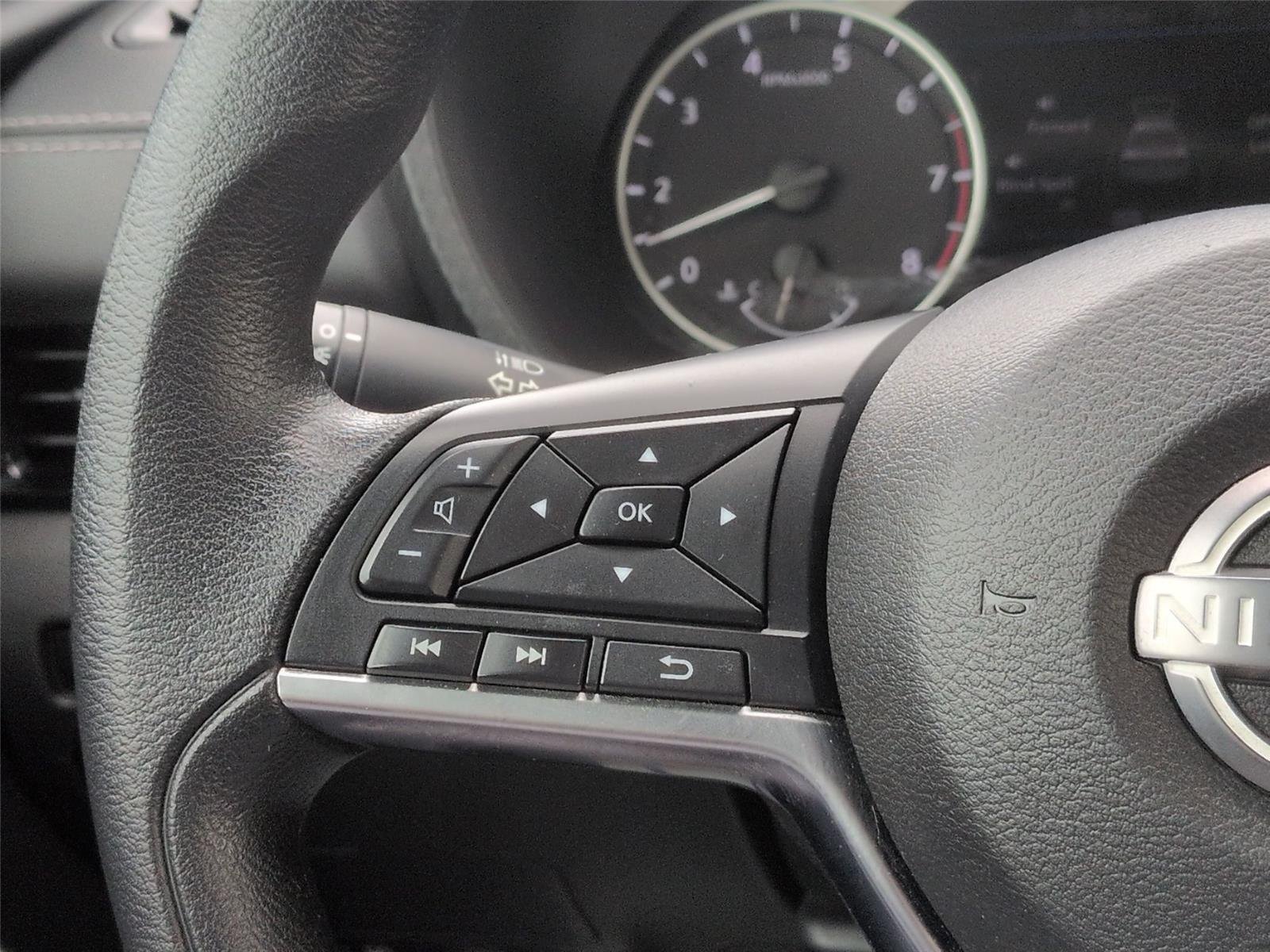 Used 2024 Electric Blue Metallic Nissan SV image 20