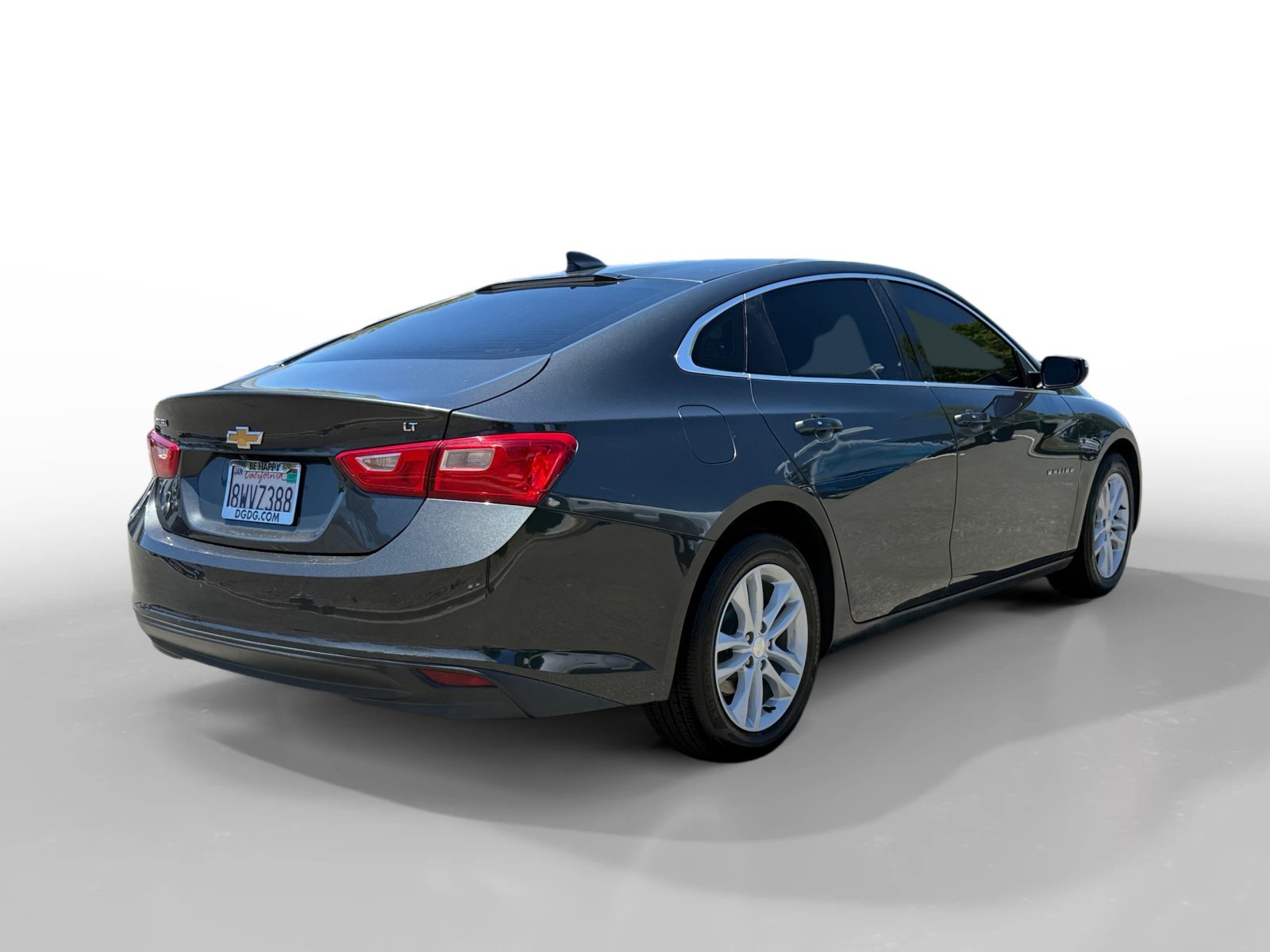 Used 2018 Gray Metallic Chevrolet LT image 5