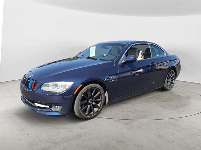 Used 2012 Deep Sea Blue Metallic BMW 328i image 1