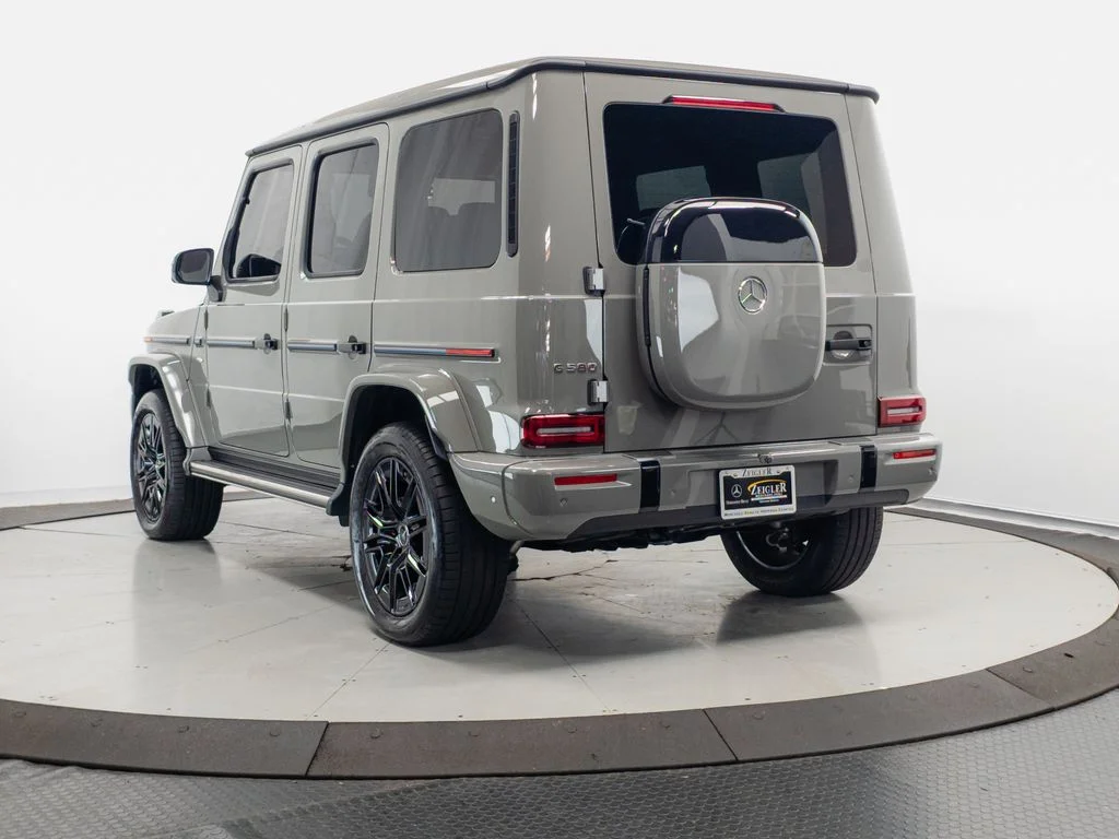 Used 2025 MANUFAKTUR Arabian Gray Mercedes-Benz G 580 image 30