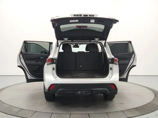 Used 2024 Beige Toyota XLE image 15