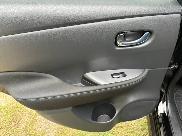 Used 2025 Super Black Nissan S image 14