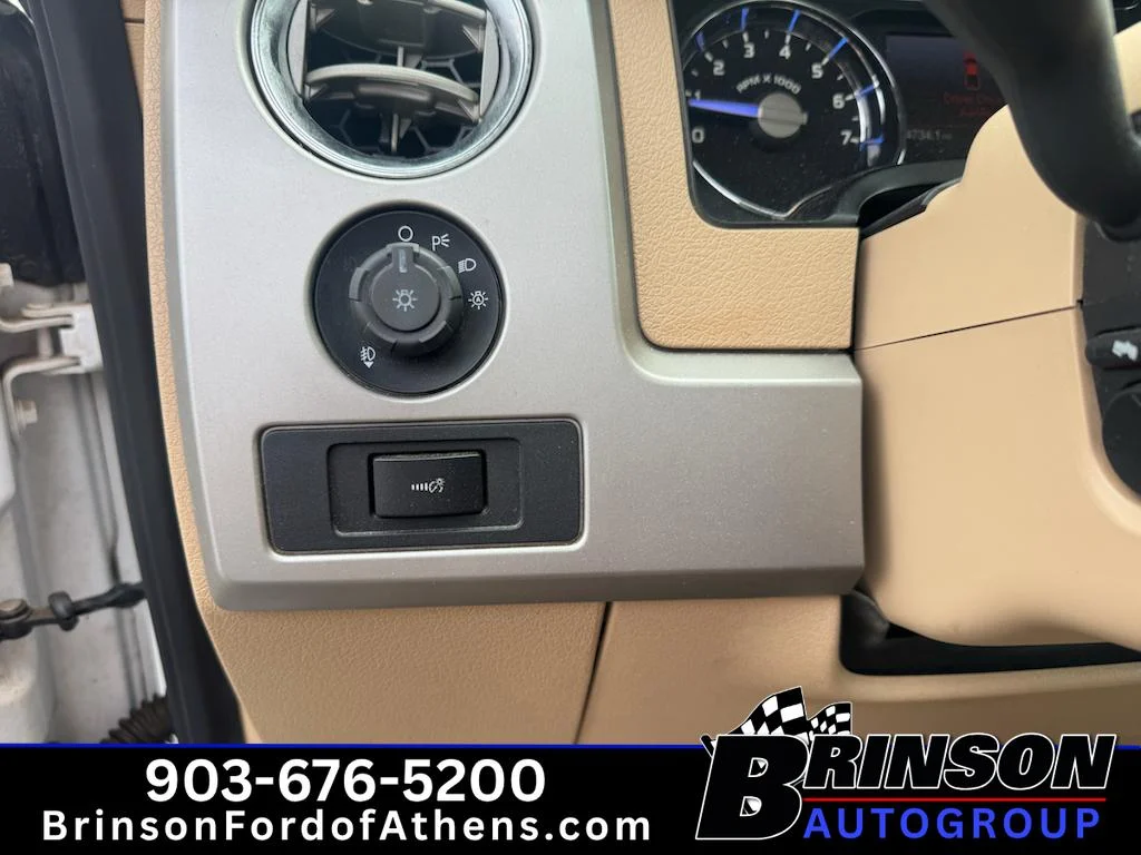 Used 2011  Ford King Ranch image 14