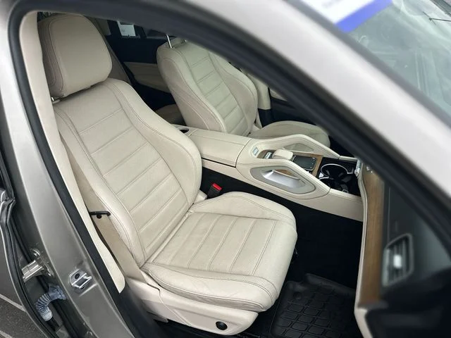 Used 2023 Silver Mercedes-Benz GLS 450 image 29