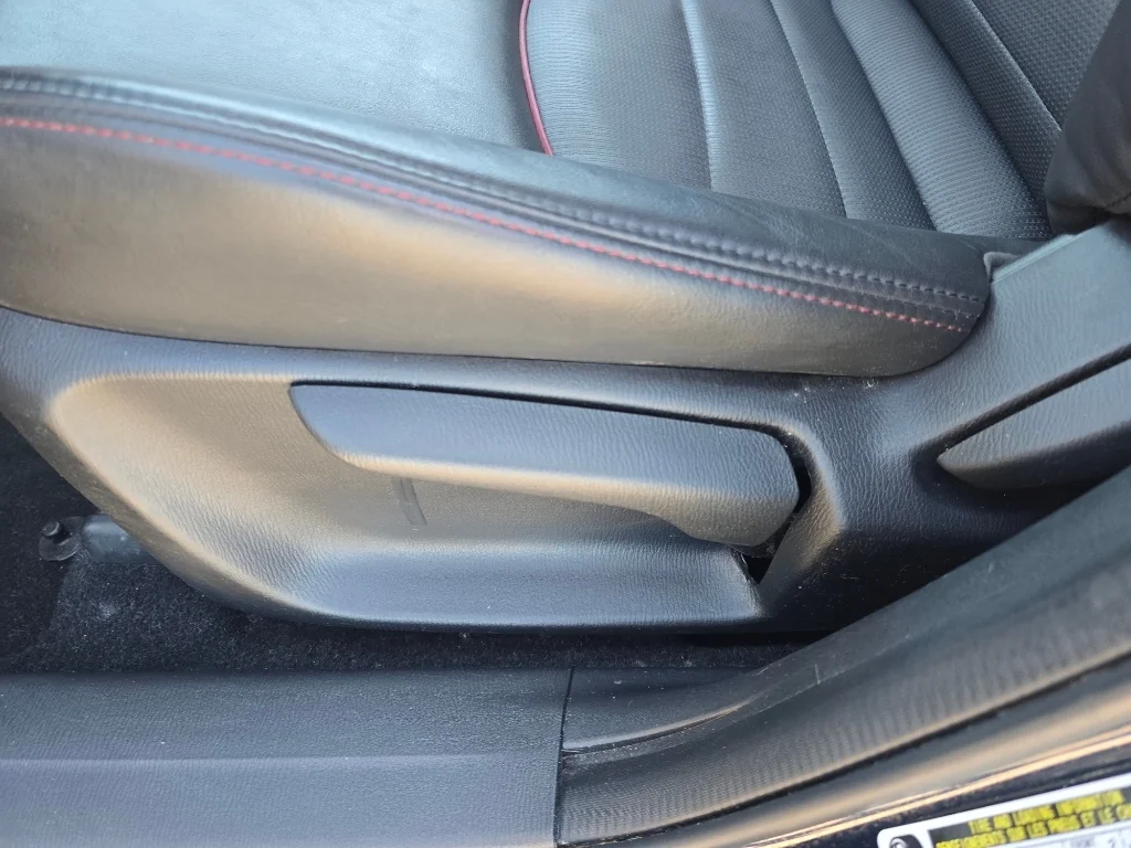 Used 2018 Deep Crystal Blue Mica Mazda Touring image 16