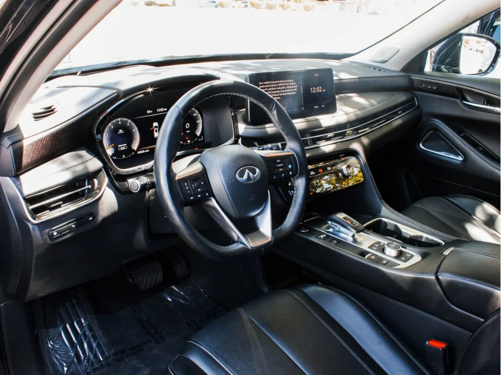 Used 2024 Mineral Black INFINITI SENSORY image 8