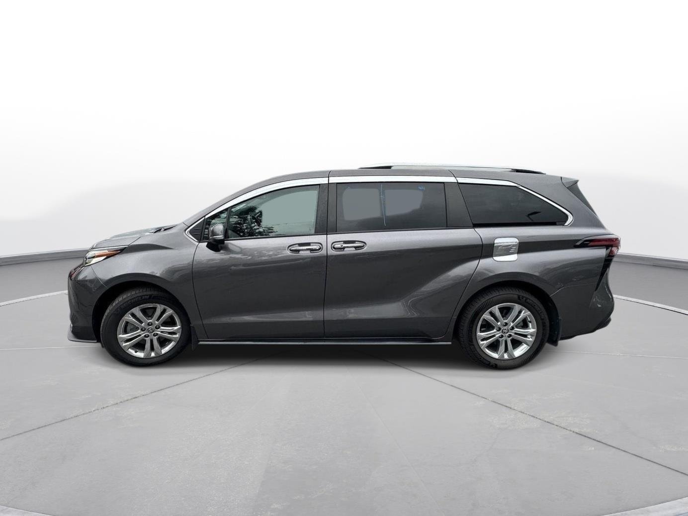 Used 2023 Predawn Gray Mica Toyota Platinum 7-Passenger image 9