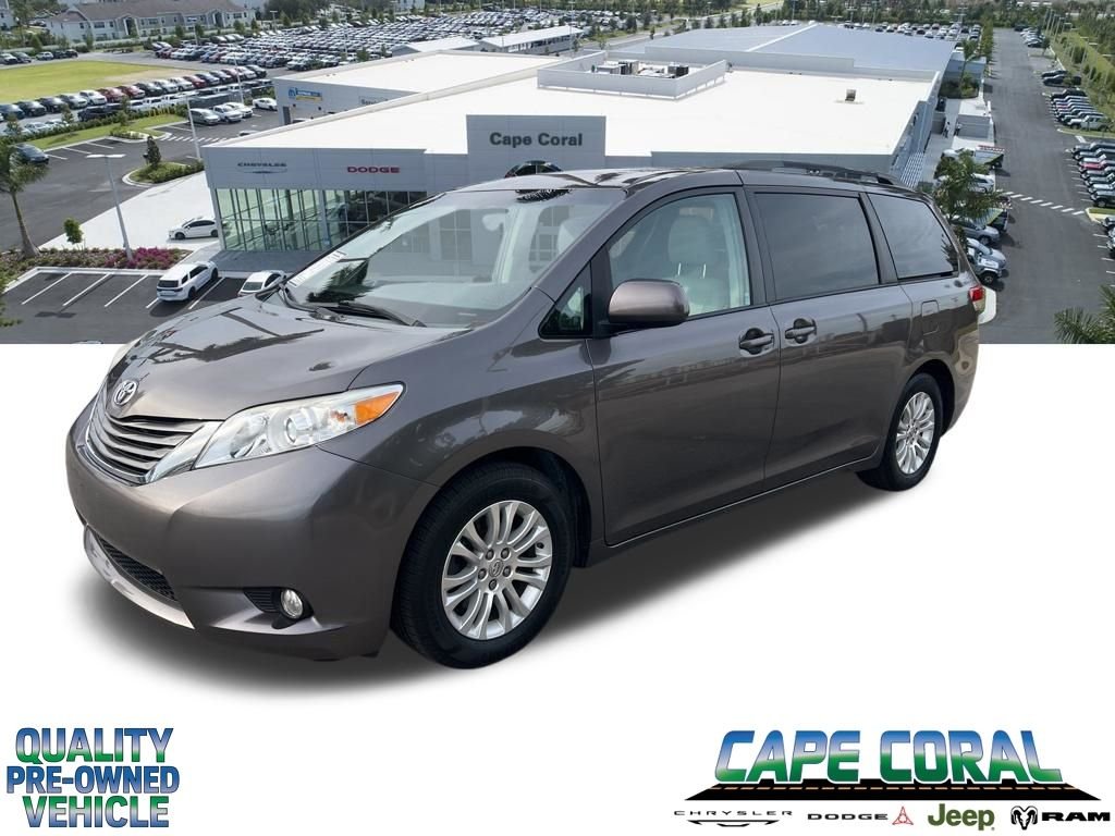 2014 Toyota Sienna XLE