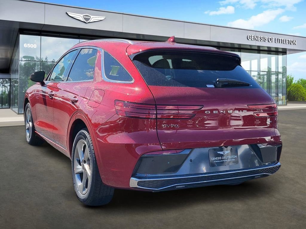 New 2026 Red Genesis 2.5T Select image 3