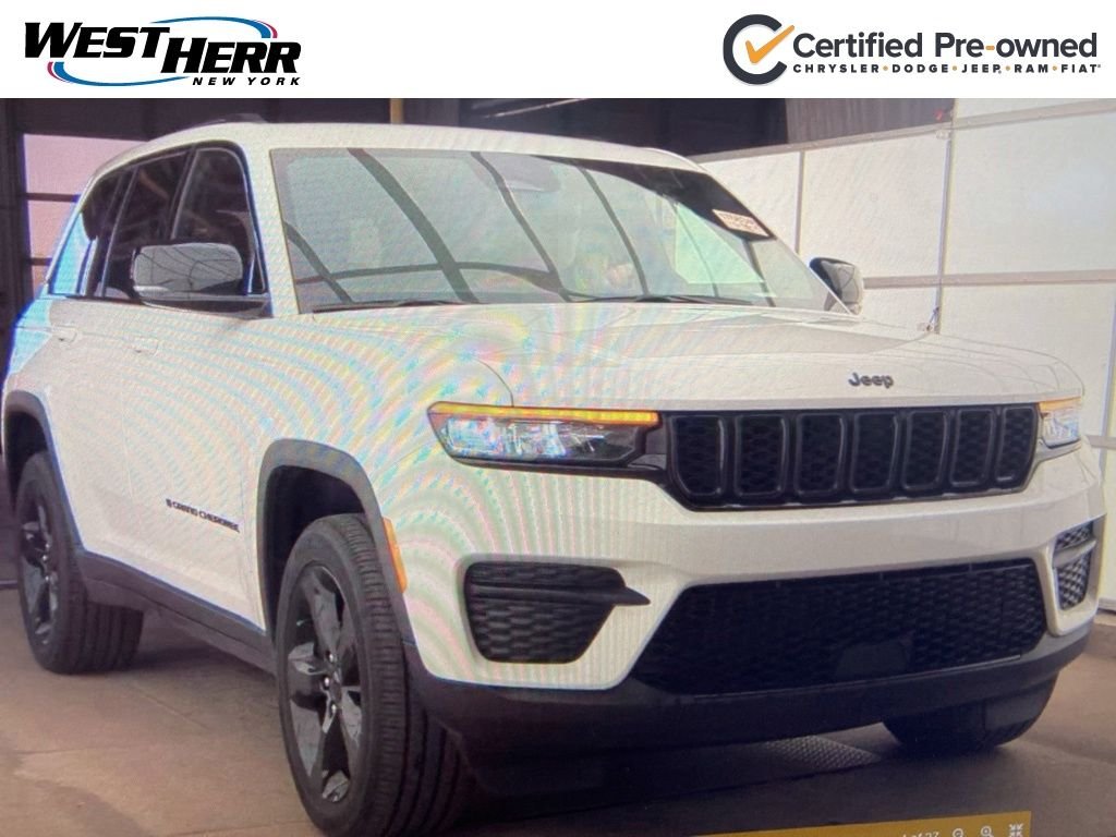 2024 Jeep Grand Cherokee Altitude 4x4's photo