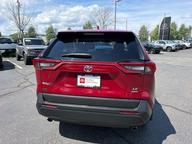 Certified Used 2024 Pearl Toyota LE image 33