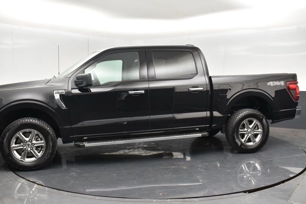 Used 2025 Black Ford XLT image 16