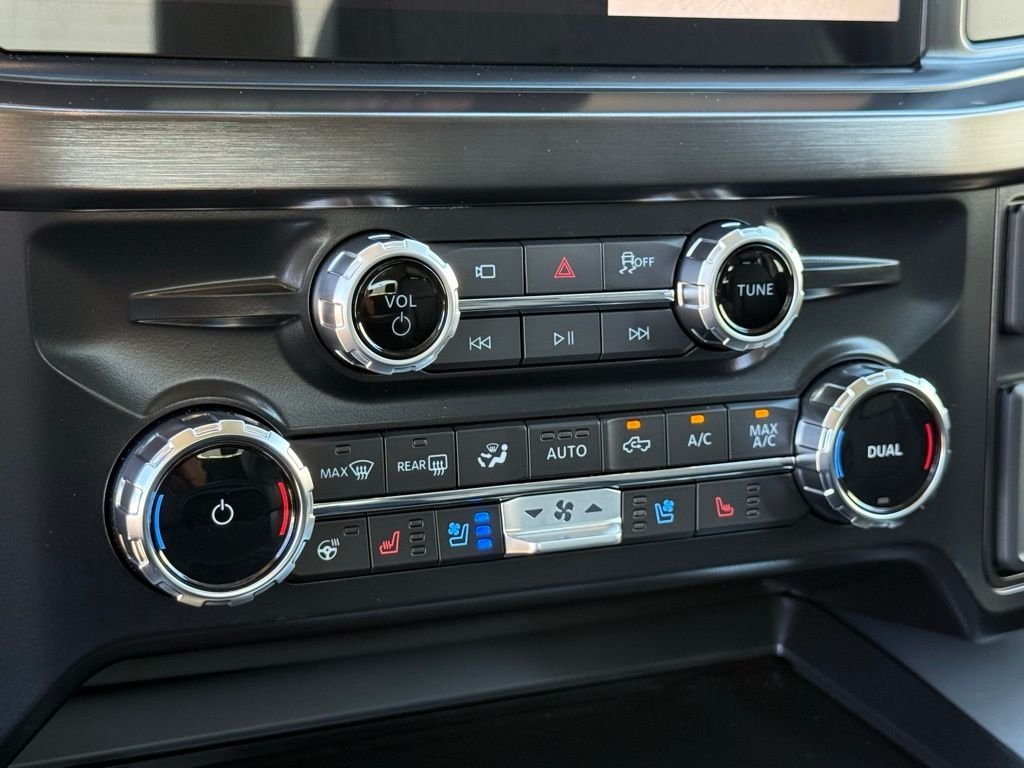 New 2026 Marsh Gray Ford F-250® Lariat® image 12