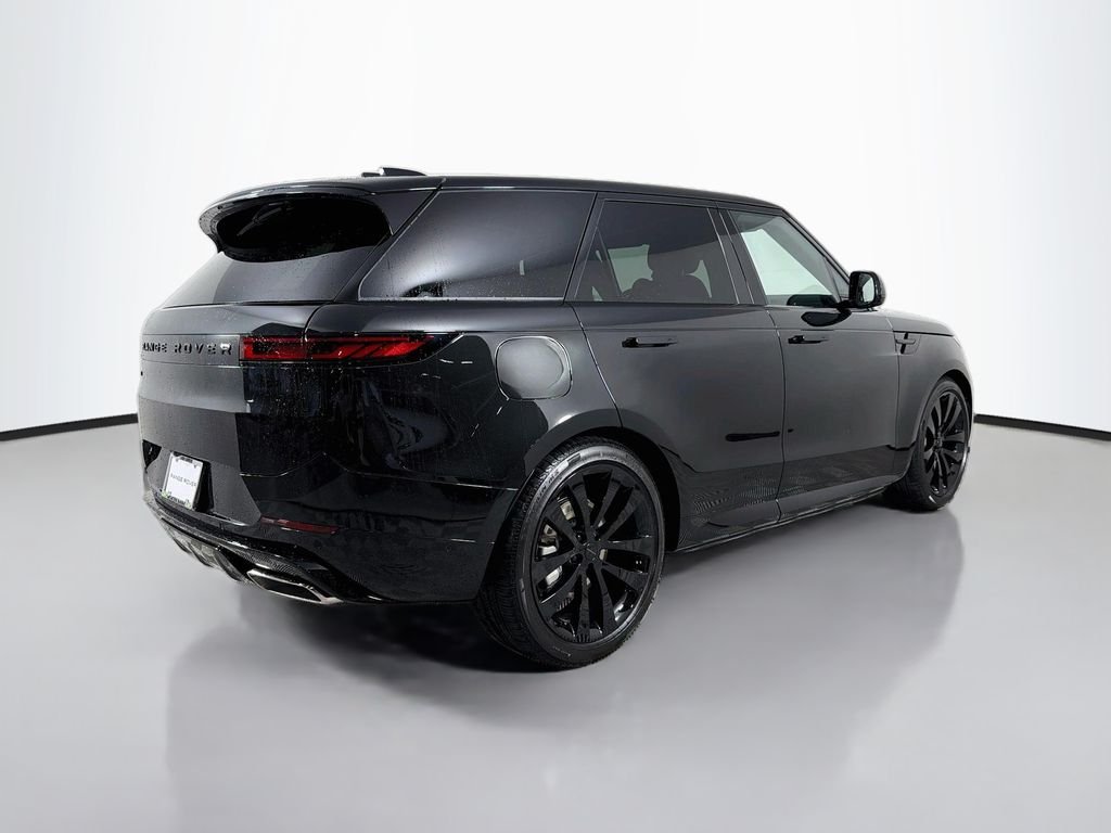 New 2027 Santorini Black Land Rover Dynamic SE P400 image 5