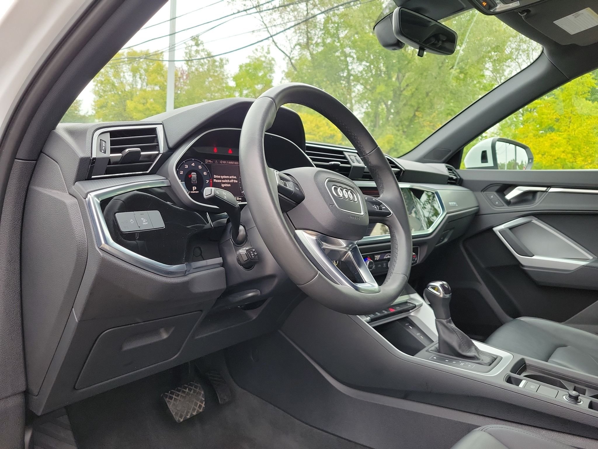 Used 2025 Blud Audi S line Premium image 6