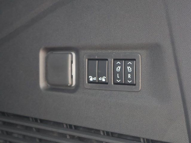 2026 GMC Yukon Elevation - Photo 17